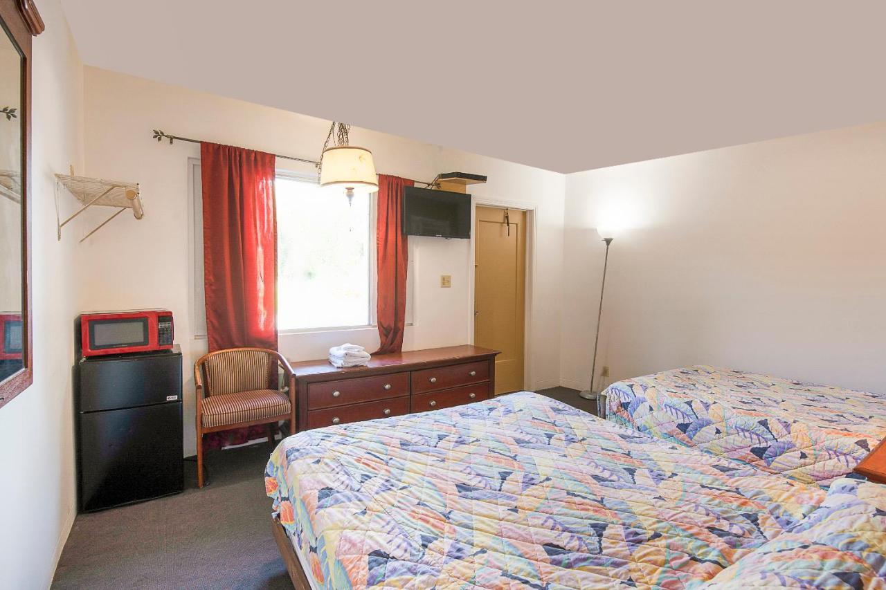 Hotel O Near Fanning Springs State Park Us Hwy 98 โอลด์ทาวน์ ภายนอก รูปภาพ