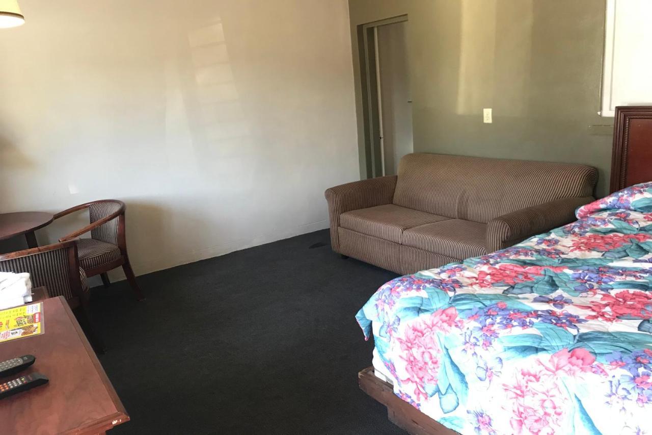 Hotel O Near Fanning Springs State Park Us Hwy 98 โอลด์ทาวน์ ภายนอก รูปภาพ